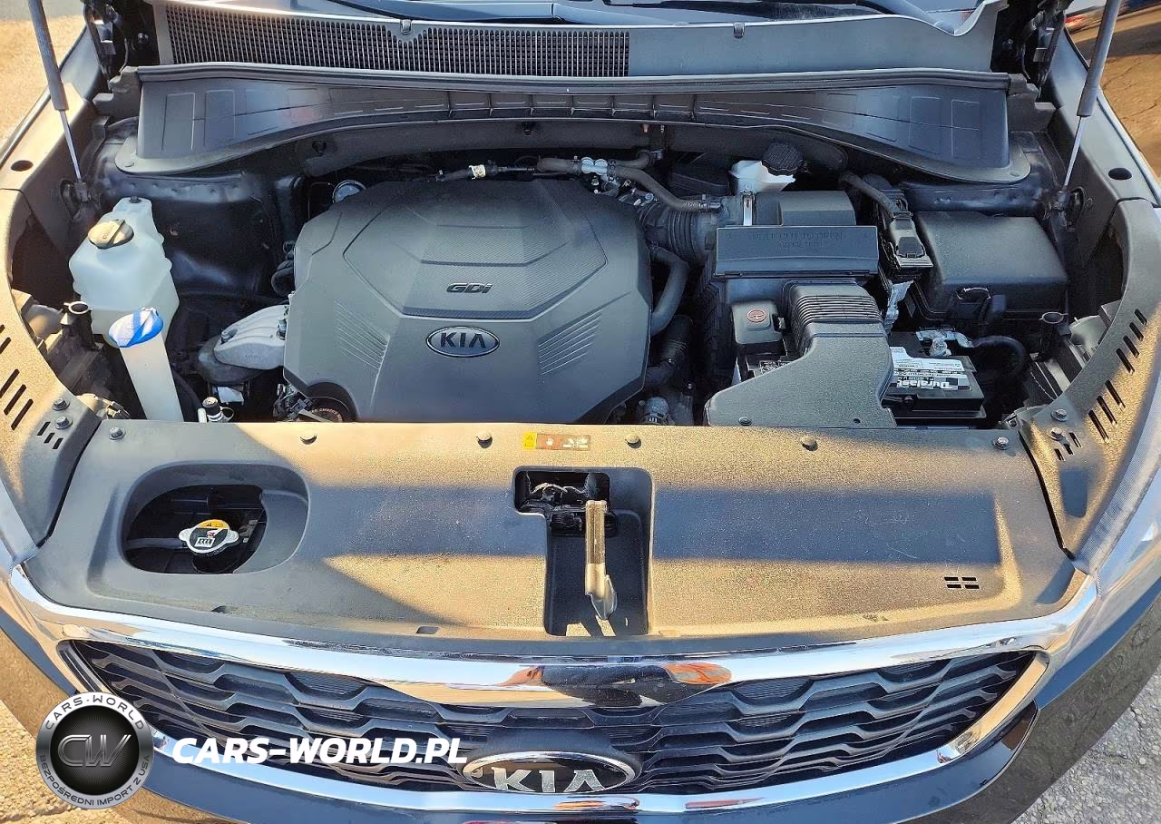 2020 Kia Sorento S VIN:5XYPG4A5XLG612281 - 12