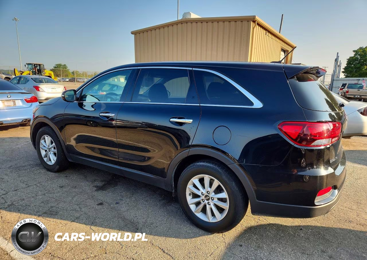 2020 Kia Sorento S VIN:5XYPG4A5XLG612281 - 2