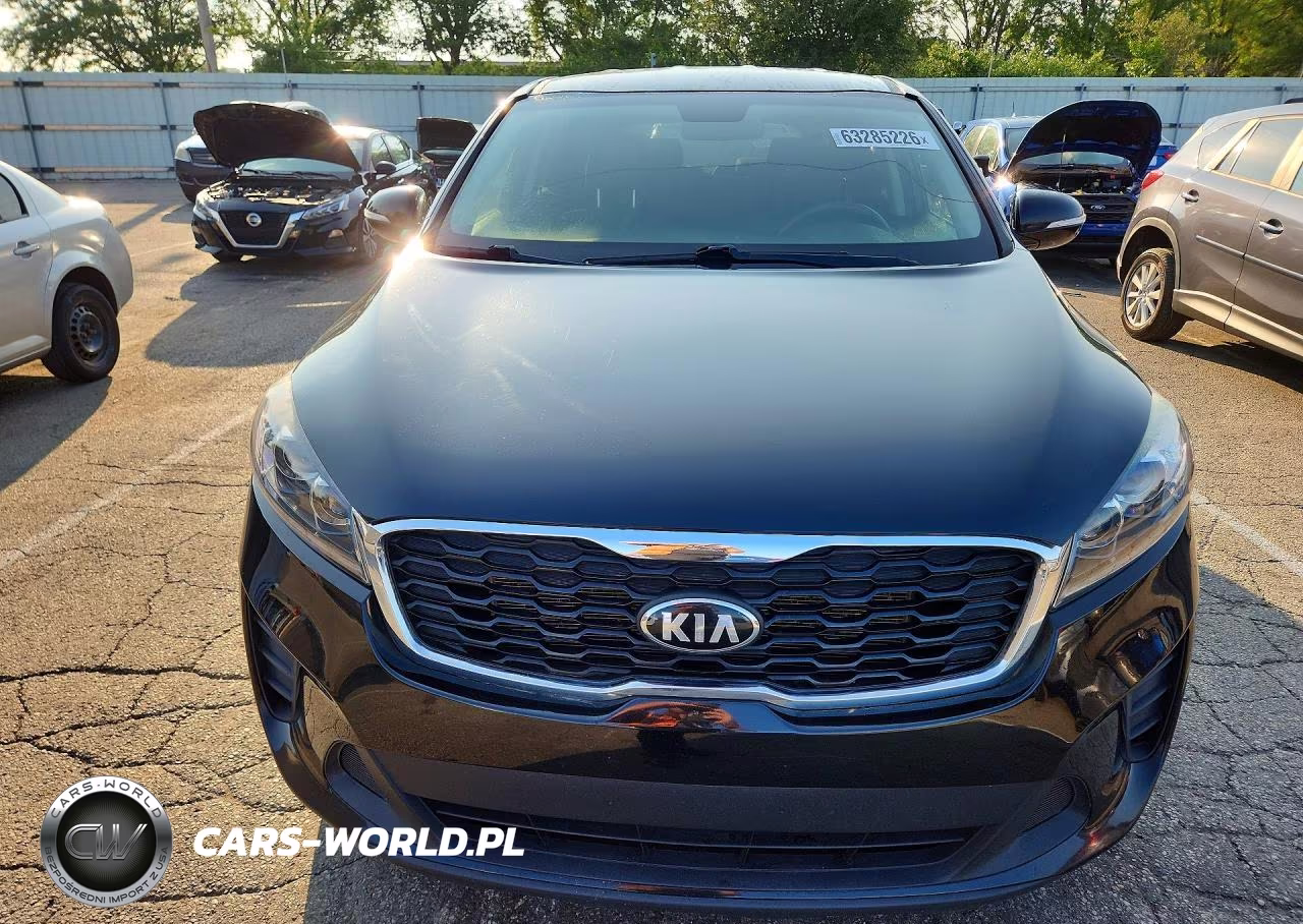 2020 Kia Sorento S VIN:5XYPG4A5XLG612281 - 5
