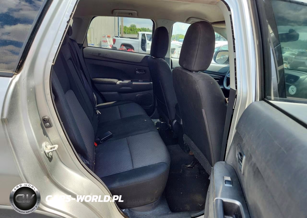 2019 Mitsubishi Outlander Sport Es VIN:JA4AP3AU3KU017075 - 11