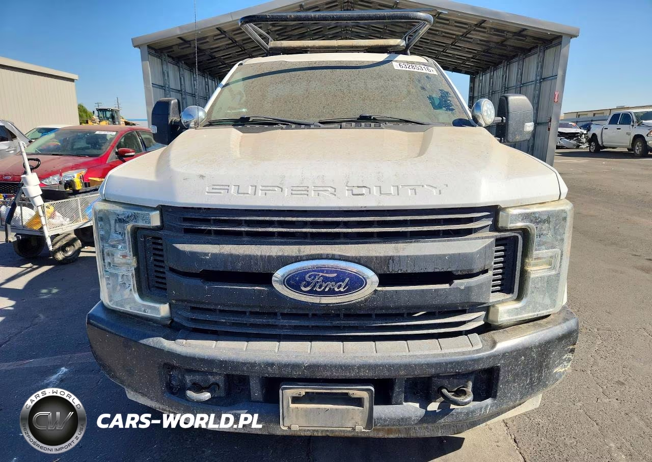 2017 Ford F350 Super Duty VIN:1FTRF3ATXHEC09826 - 5
