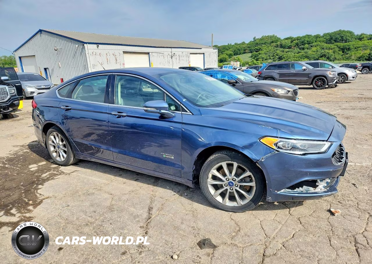 2018 Ford Fusion Se Phev VIN:3FA6P0PU9JR105772 - 4