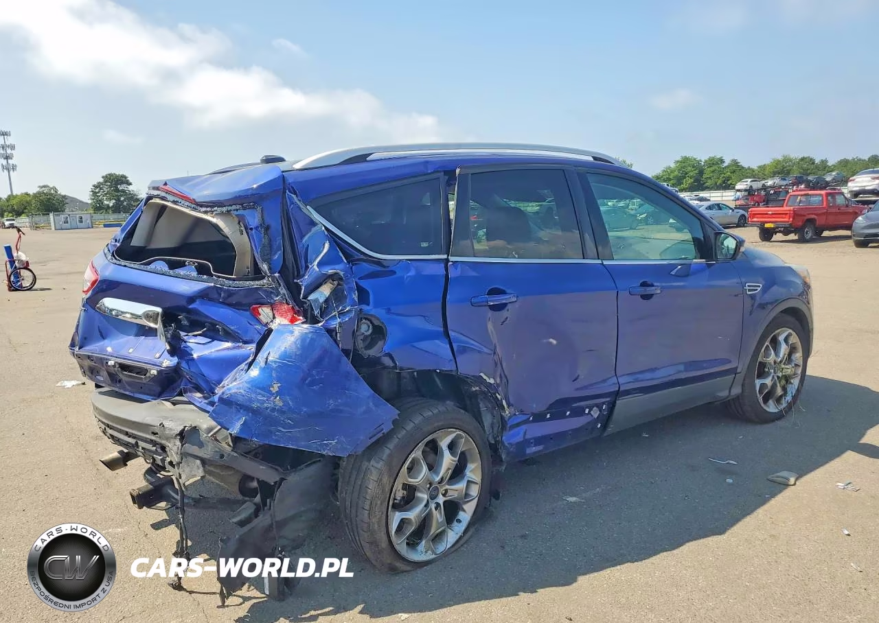 2016 Ford Escape Titanium VIN:1FMCU9J96GUB50468 - 3