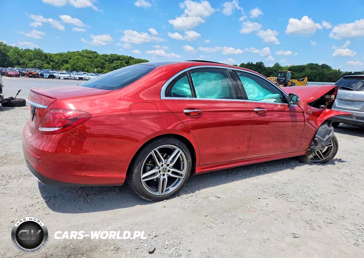 2018 Mercedes-Benz E 300 VIN:WDDZF4JB2JA302615 - 3