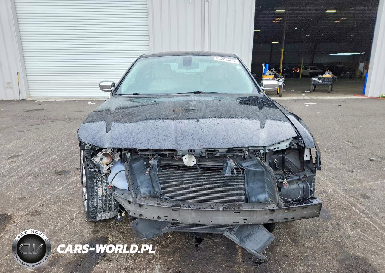 2018 Chrysler 300 Limited VIN:2C3CCAEG5JH159226 - 5