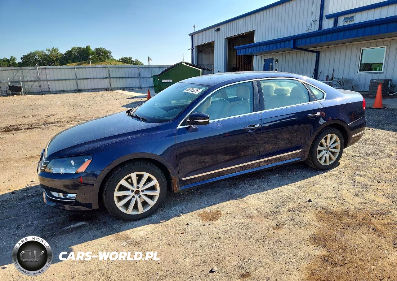 2013 Volkswagen Passat Sel – zdjęcie 1 z 12