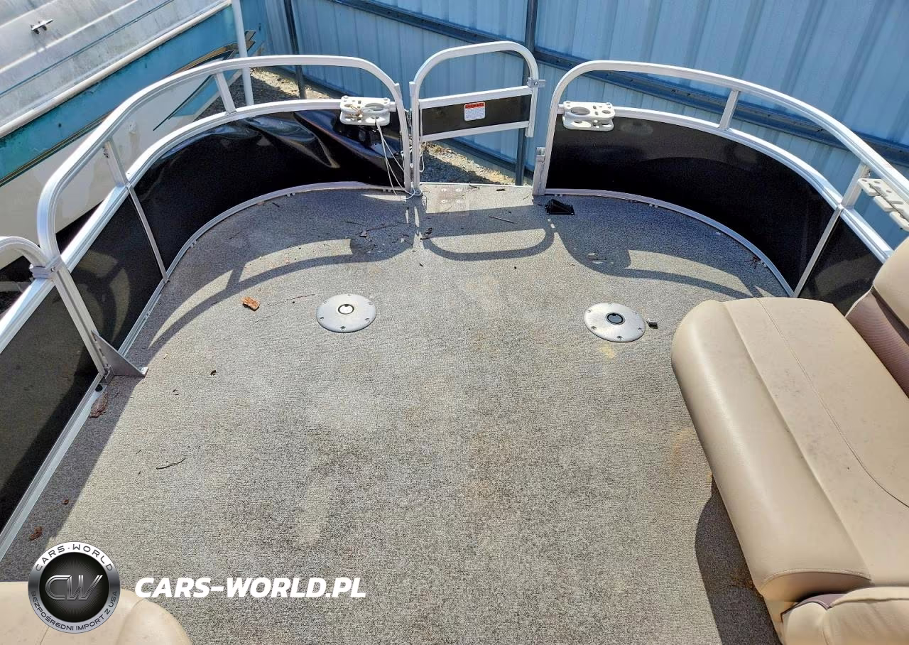 2017 Sun Tracker Fishing Barge 20 Pontoon Boat VIN:BUJ43016L617 - 5