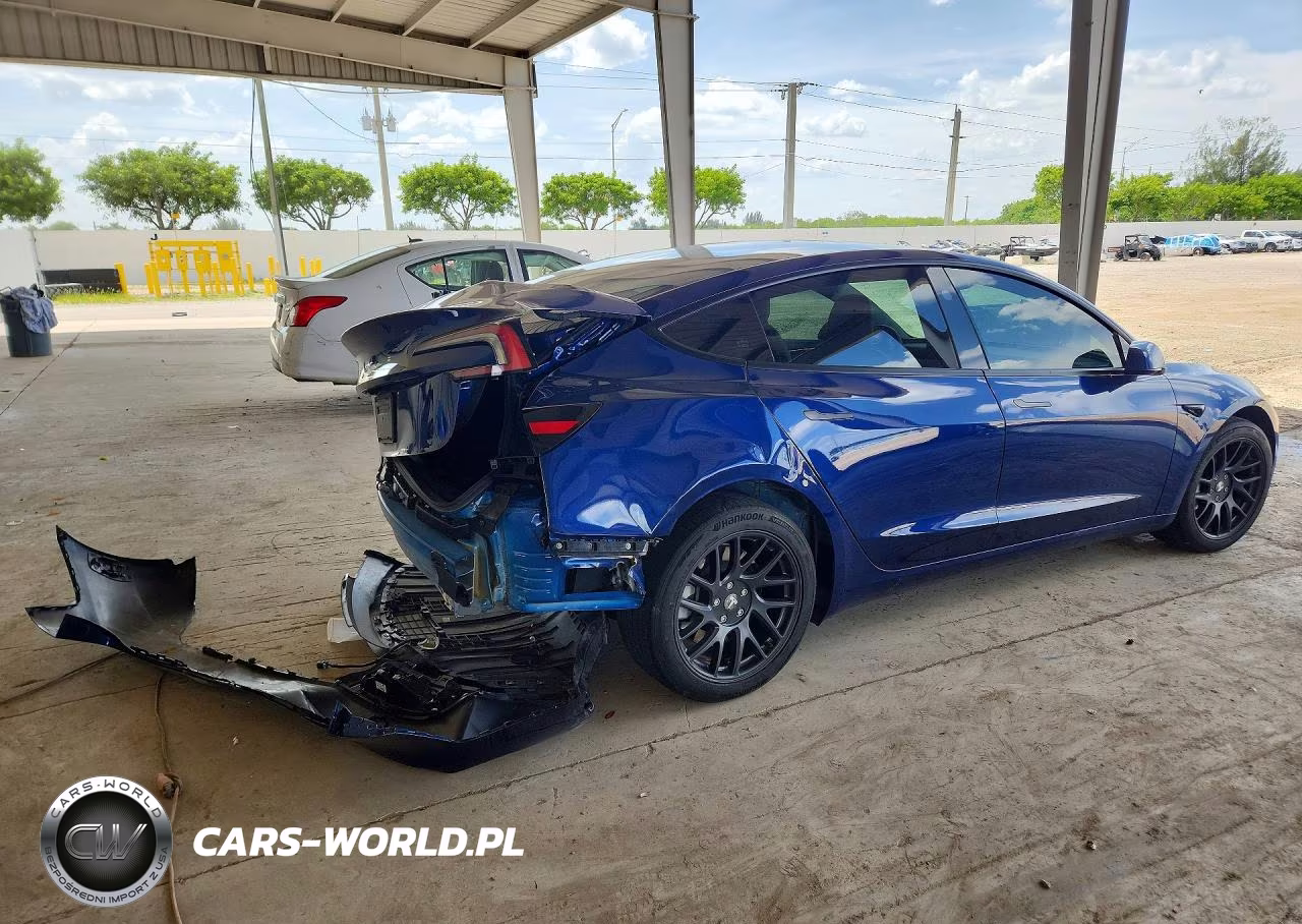 2024 Tesla Model 3 VIN:5YJ3E1EA2RF717648 - 3