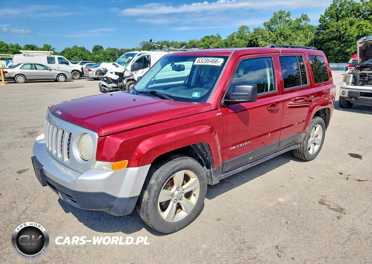 2016 Jeep Patriot Latitude – zdjęcie 1 z 13