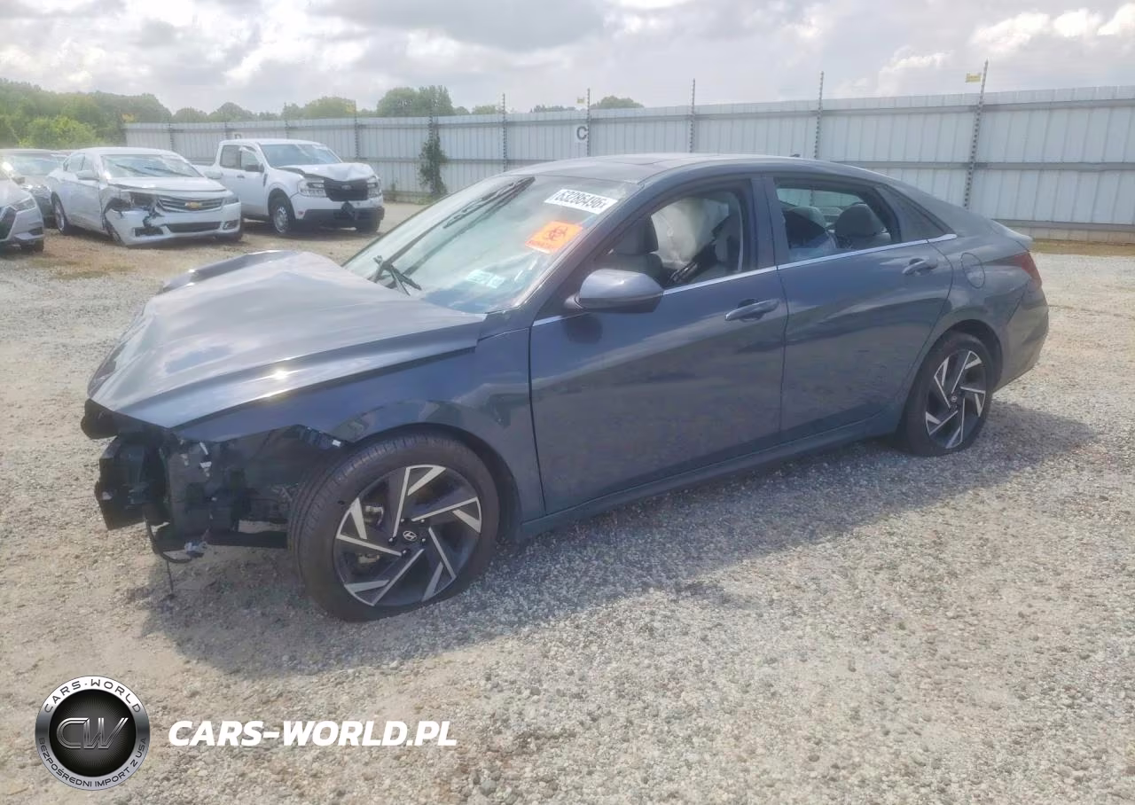 2025 Hyundai Elantra Limited – zdjęcie 1 z 12