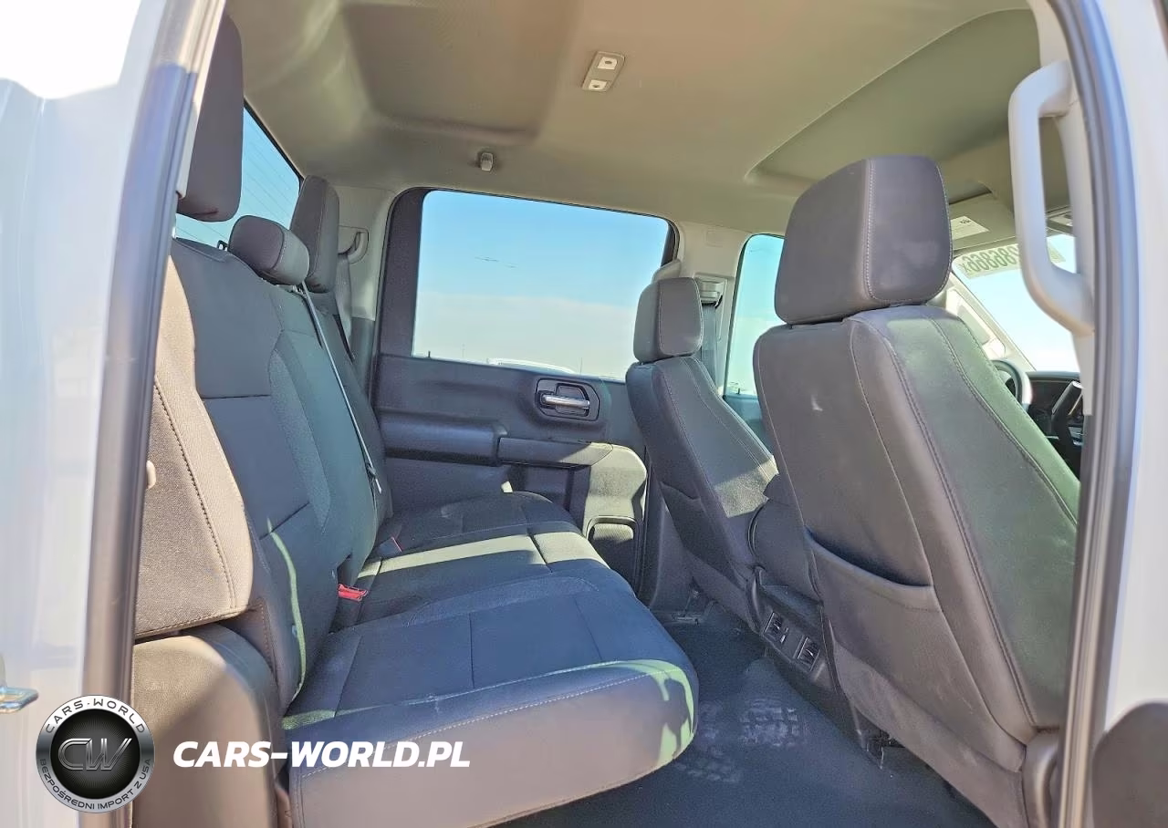 2025 Chevrolet Silverado K2500 Custom VIN:1GC4KMEY0SF261629 - 10