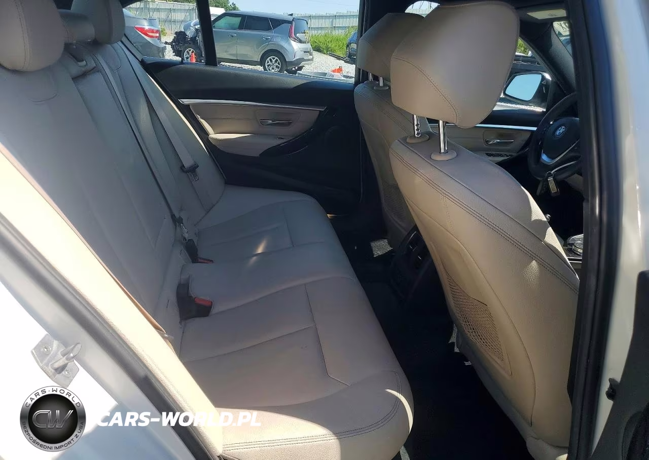 2018 BMW 330 I VIN:WBA8B9C52JEE82600 - 10
