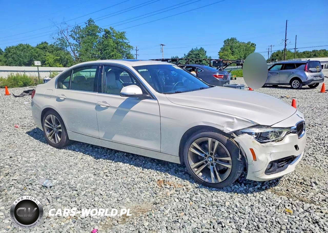 2018 BMW 330 I VIN:WBA8B9C52JEE82600 - 4