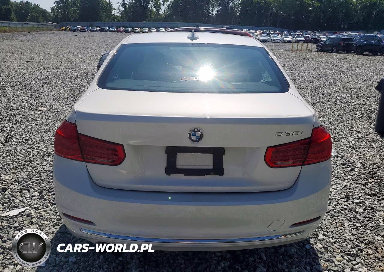 2018 BMW 330 I VIN:WBA8B9C52JEE82600 - 6