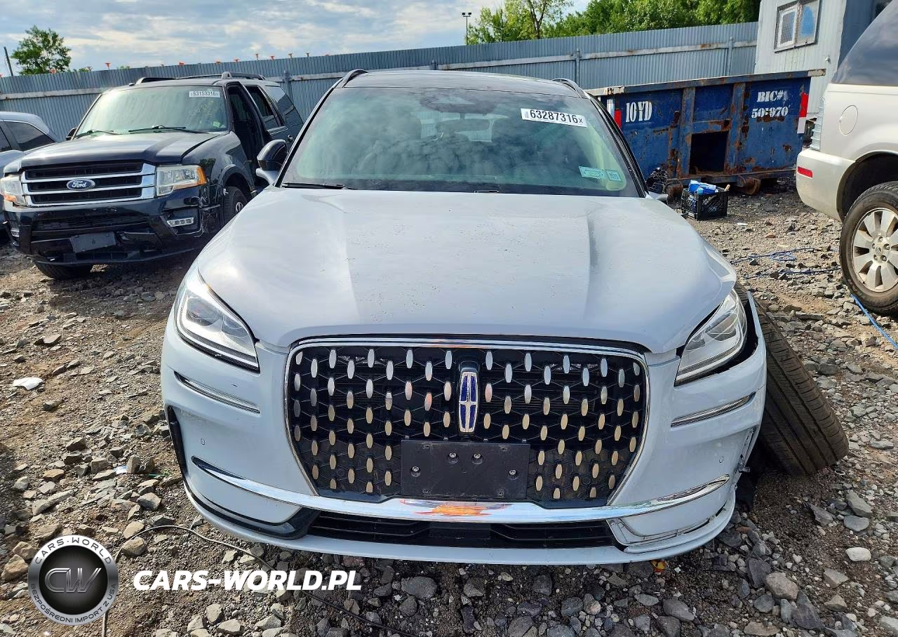 2025 Lincoln Corsair Grand Touring VIN:5LMTJ5DZ6SUL06012 - 5