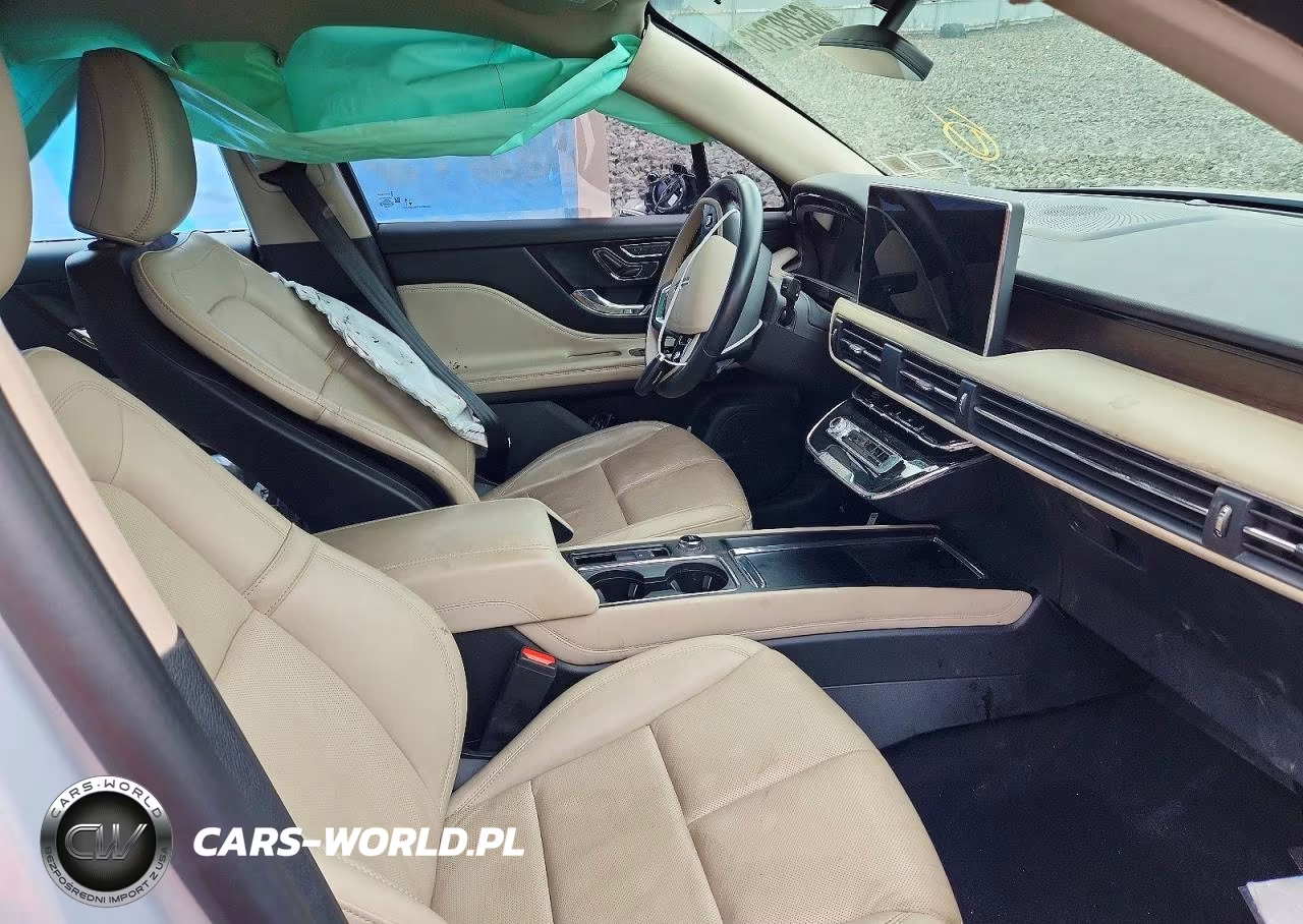 2025 Lincoln Corsair Grand Touring VIN:5LMTJ5DZ6SUL06012 - 7