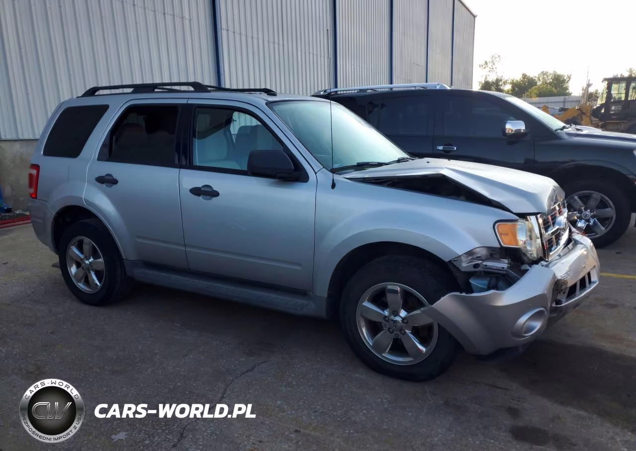 2012 Ford Escape Xlt VIN:1FMCU0D70CKC13835 - 4