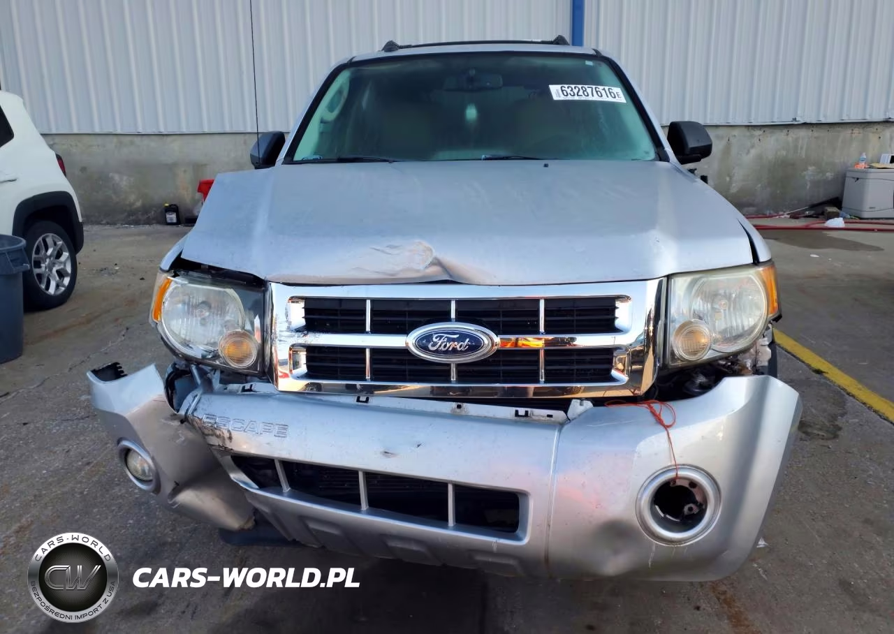 2012 Ford Escape Xlt VIN:1FMCU0D70CKC13835 - 5
