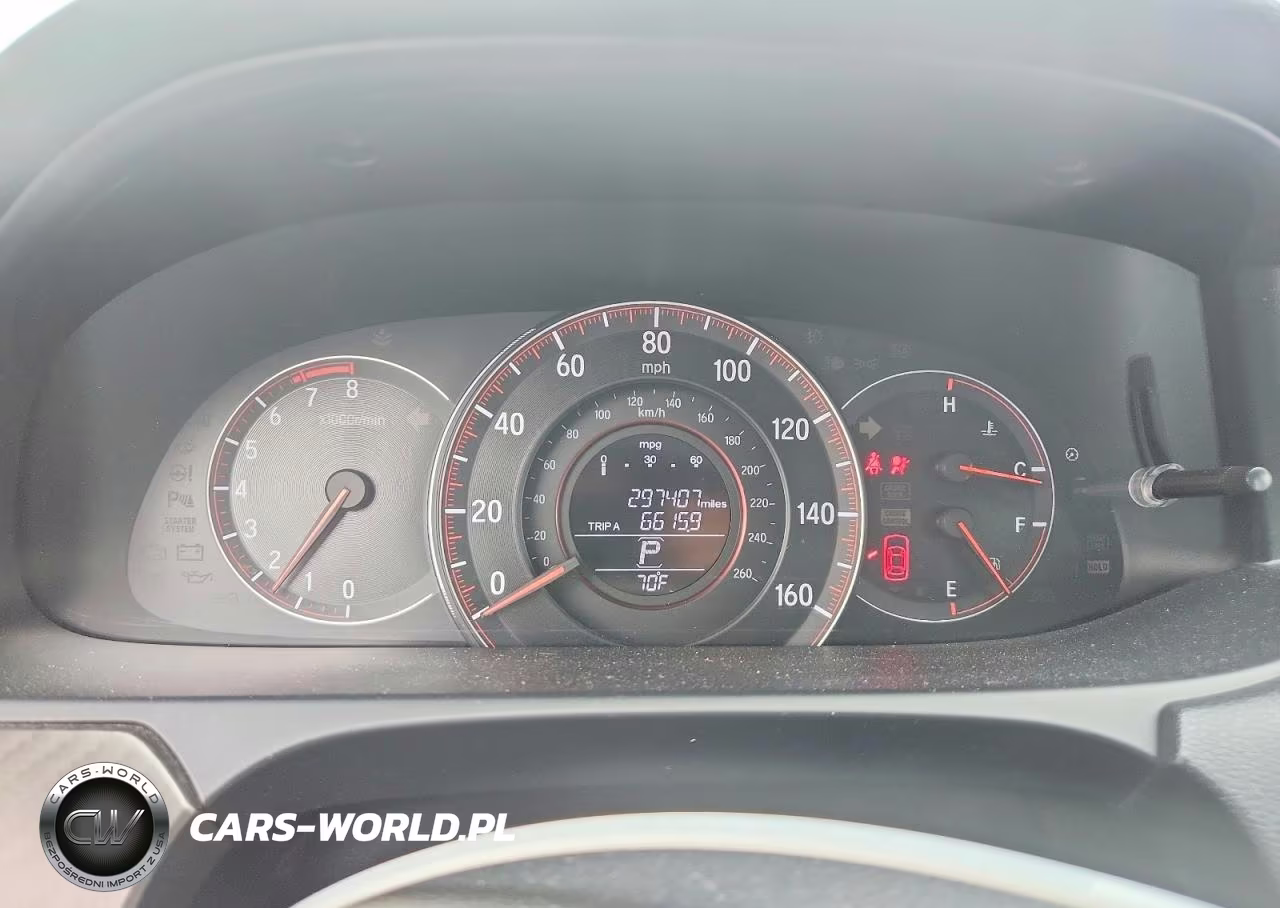 2017 Honda Accord Sport VIN:1HGCR2F58HA145232 - 9