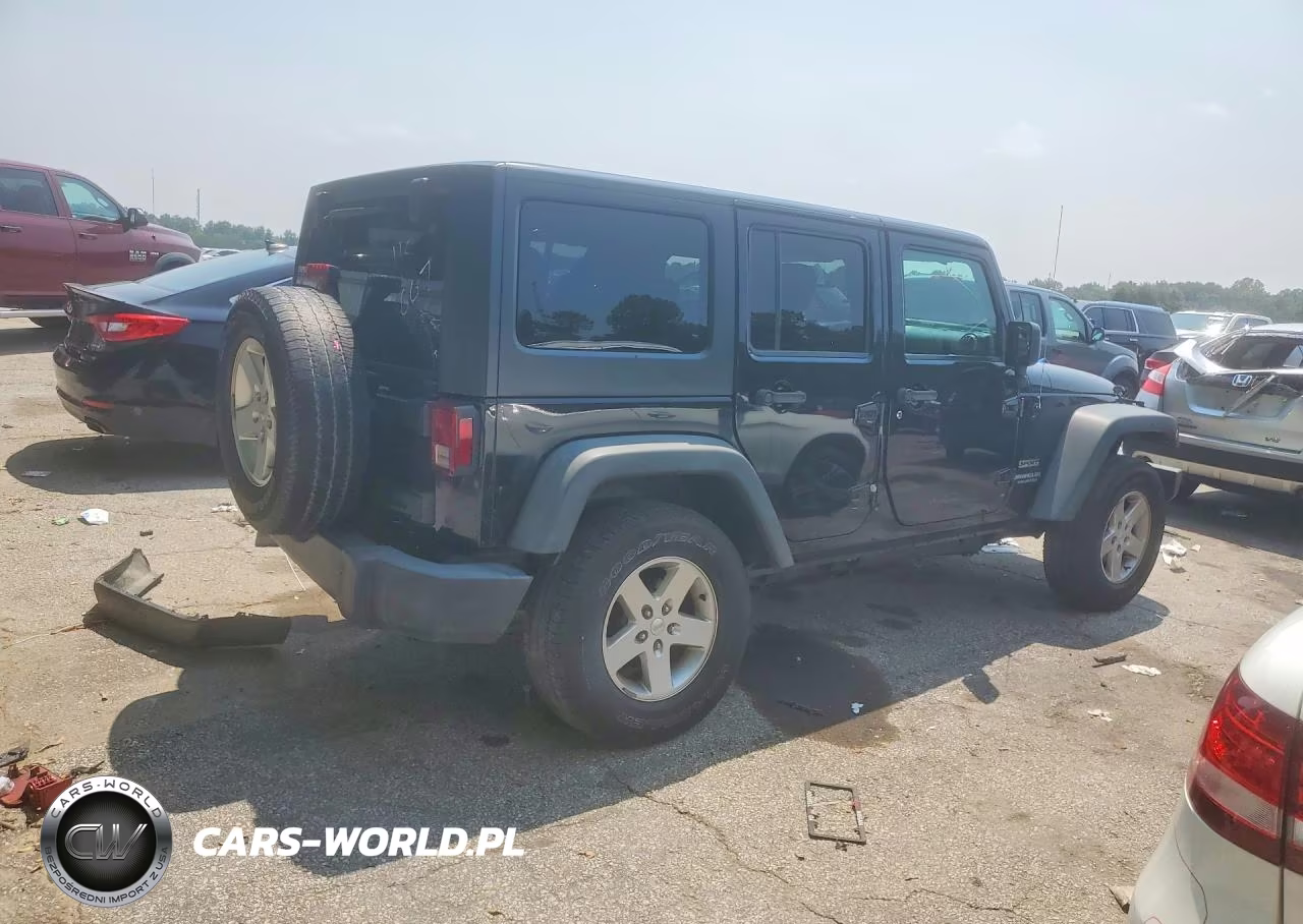 2016 Jeep Wrangler Unlimited Sport VIN:1C4BJWDG3GL115667 - 3