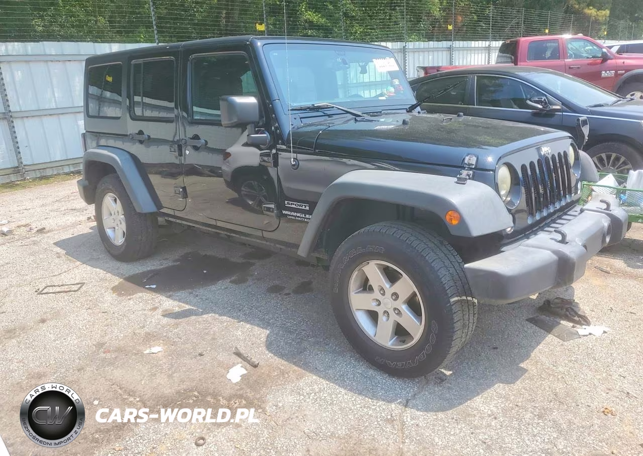 2016 Jeep Wrangler Unlimited Sport VIN:1C4BJWDG3GL115667 - 4
