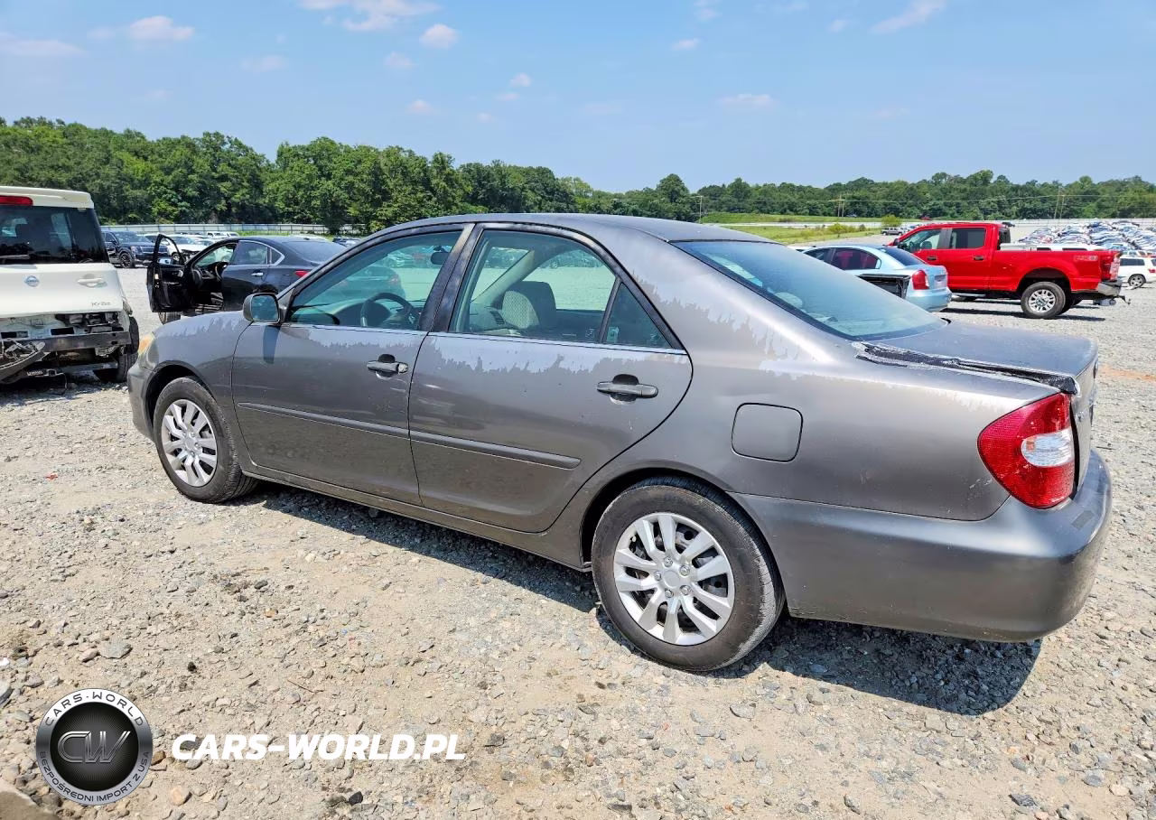2002 Toyota Camry Le VIN:4T1BE32K12U590873 - 2