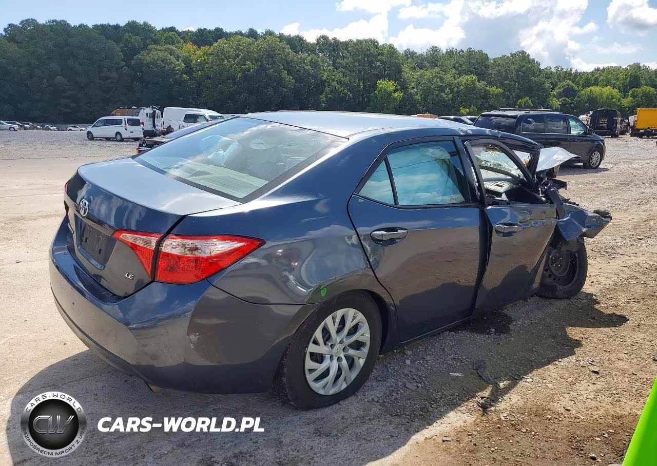 2018 Toyota Corolla Le VIN:5YFBURHE1JP854391 - 3