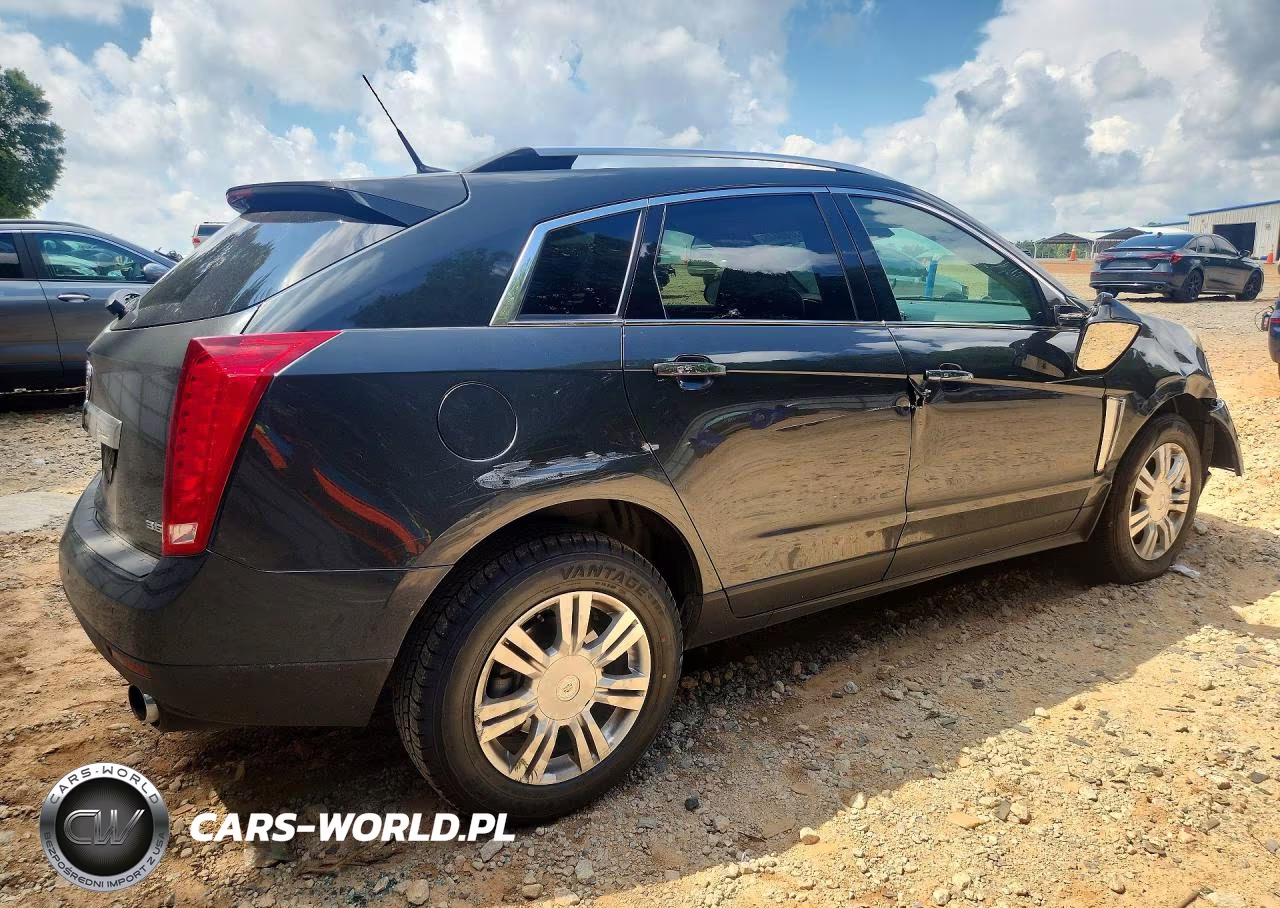 2014 Cadillac Srx Luxury Collection VIN:3GYFNBE38ES645211 - 3