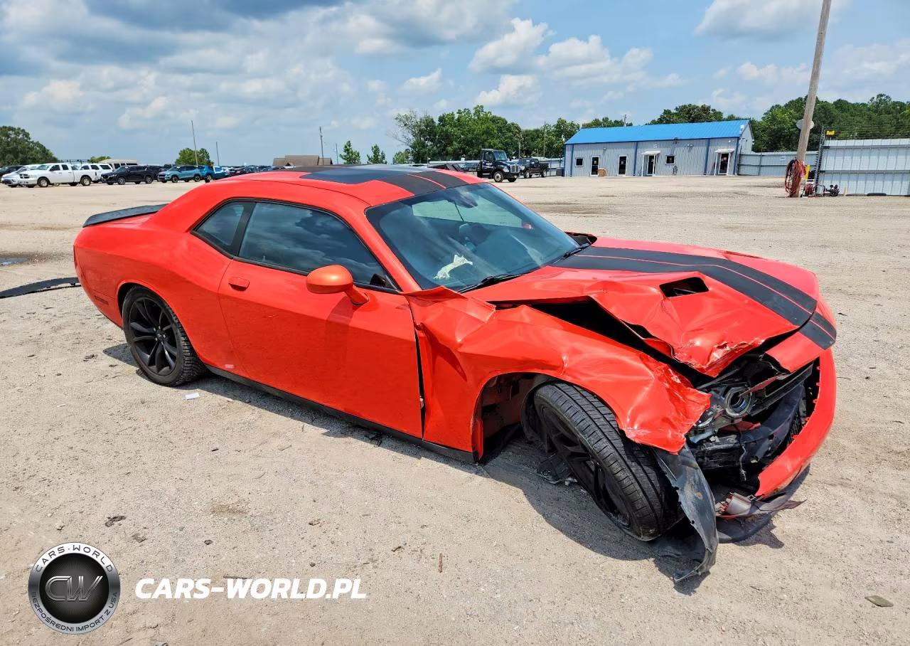 2017 Dodge Challenger Sxt VIN:2C3CDZAG4HH527634 - 4