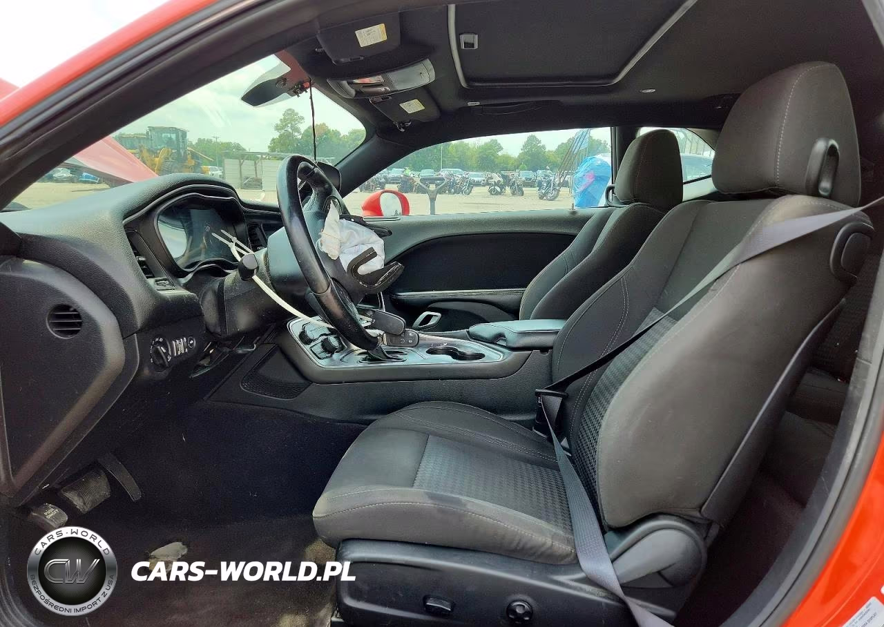 2017 Dodge Challenger Sxt VIN:2C3CDZAG4HH527634 - 7