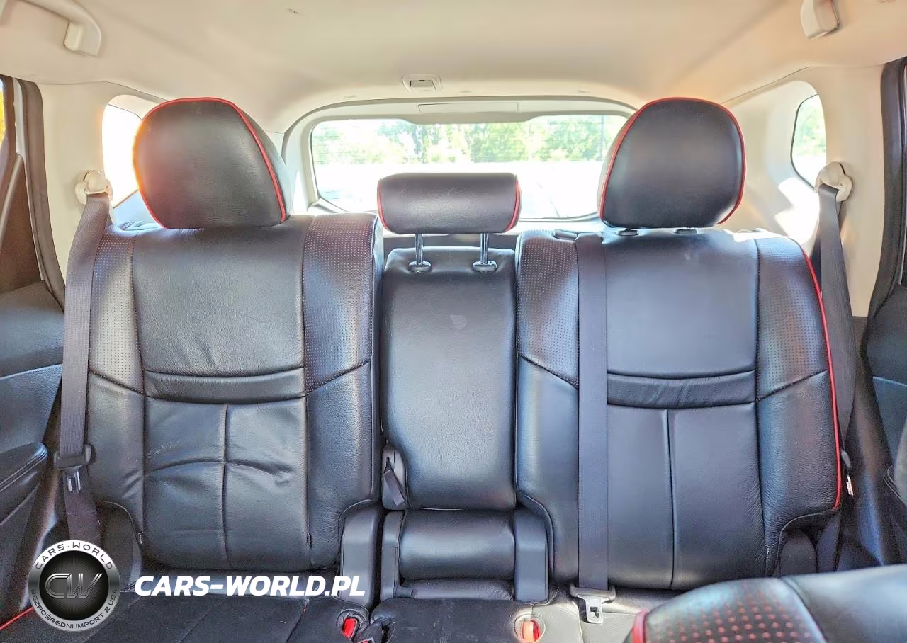 2015 Nissan Rogue S VIN:KNMAT2MV8FP591479 - 10