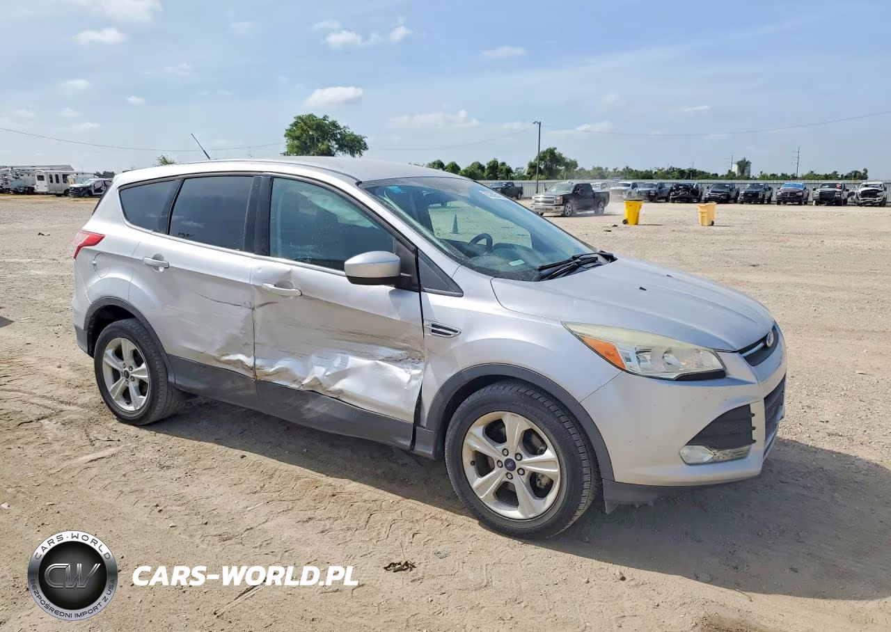 2016 Ford Escape Se VIN:1FMCU0G76GUA70234 - 4