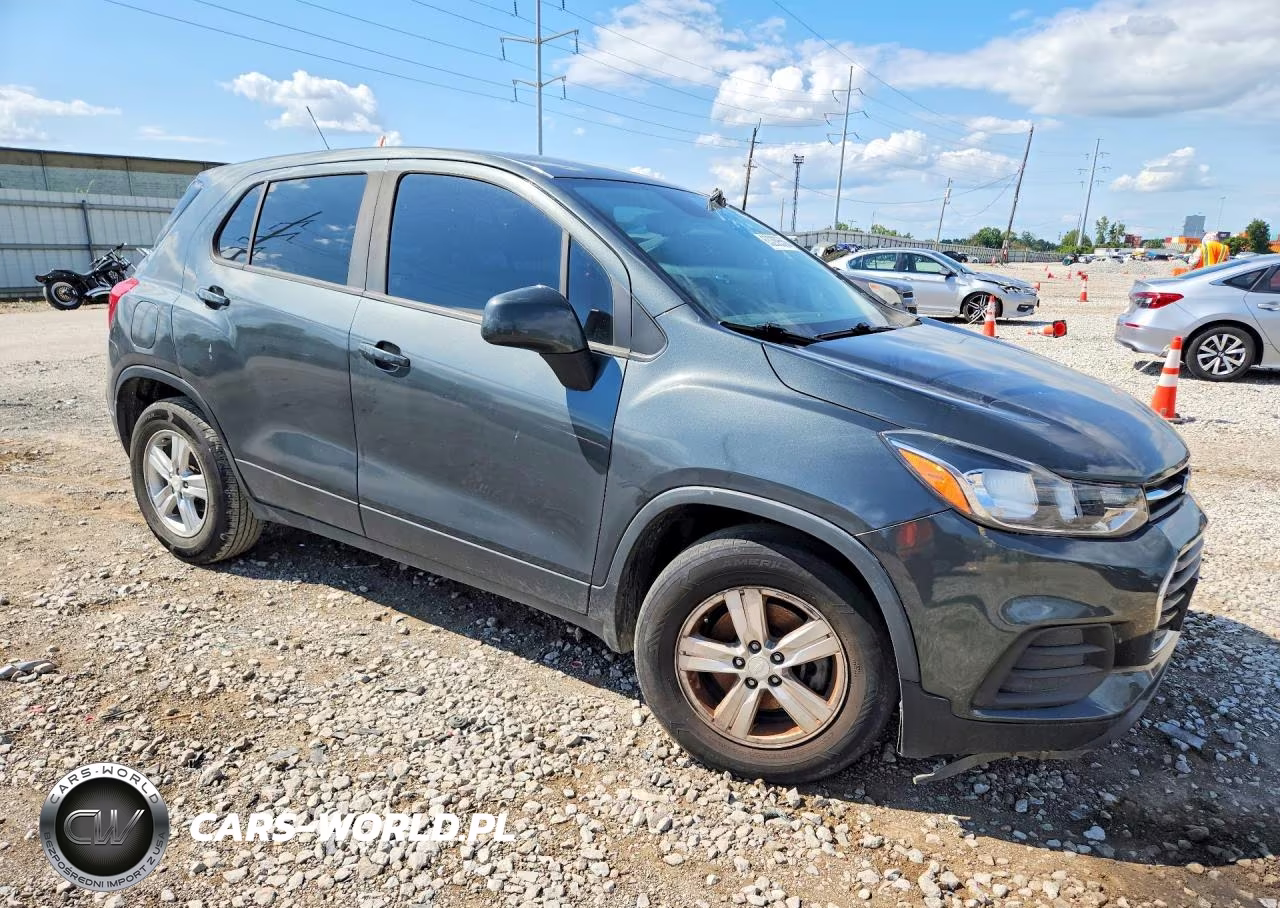 2020 Chevrolet Trax Ls VIN:3GNCJKSB8LL172490 - 4