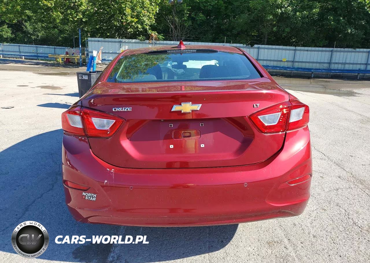 2019 Chevrolet Cruze Lt VIN:1G1BE5SM1K7132369 - 6