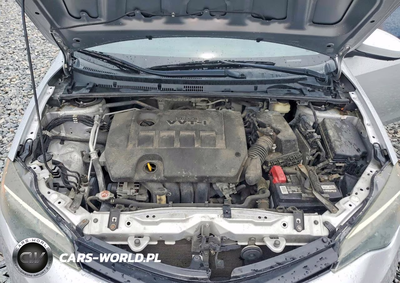 2018 Toyota Corolla Le VIN:5YFBURHE5JP808224 - 11
