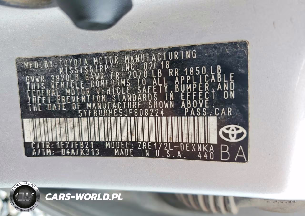 2018 Toyota Corolla Le VIN:5YFBURHE5JP808224 - 13