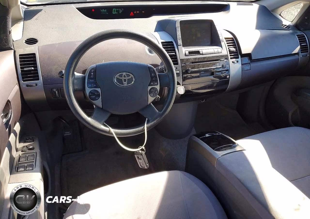 2004 Toyota Prius Base VIN:JTDKB20U640112356 - 8