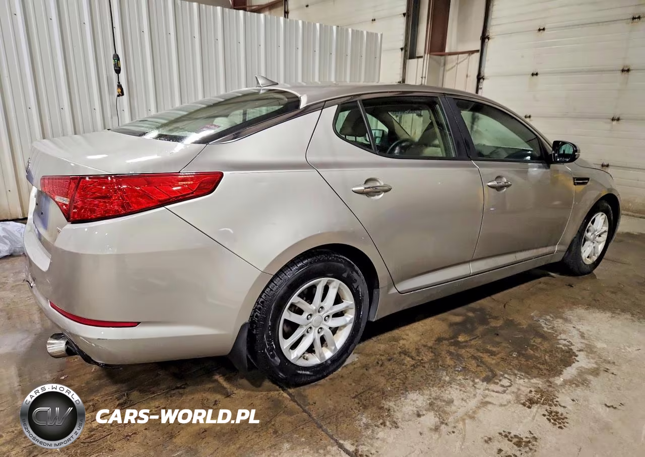 2013 Kia Optima Lx VIN:KNAGM4A73D5337449 - 3