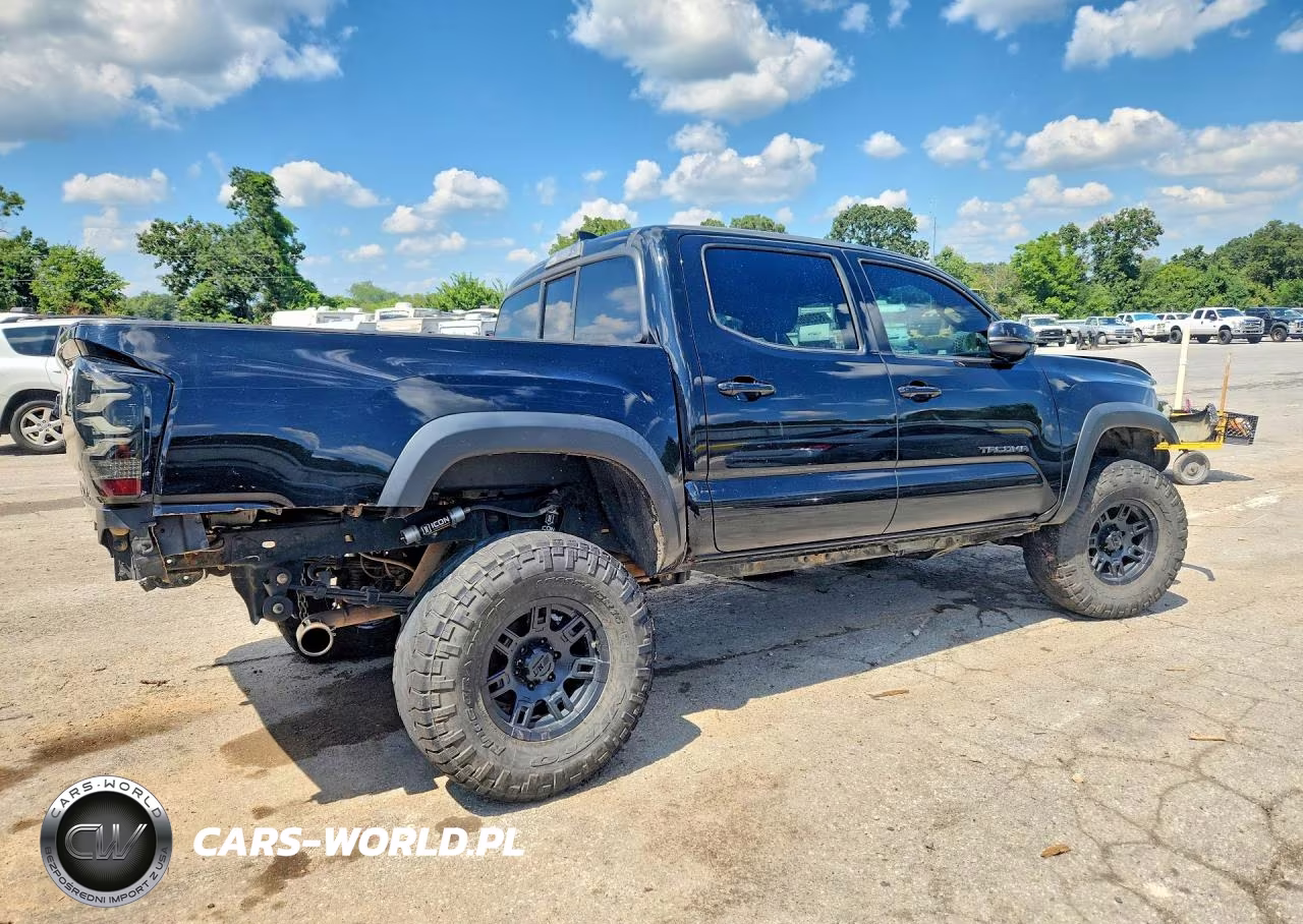 2016 Toyota Tacoma Trd Off-Road VIN:3TMCZ5AN2GM012622 - 3