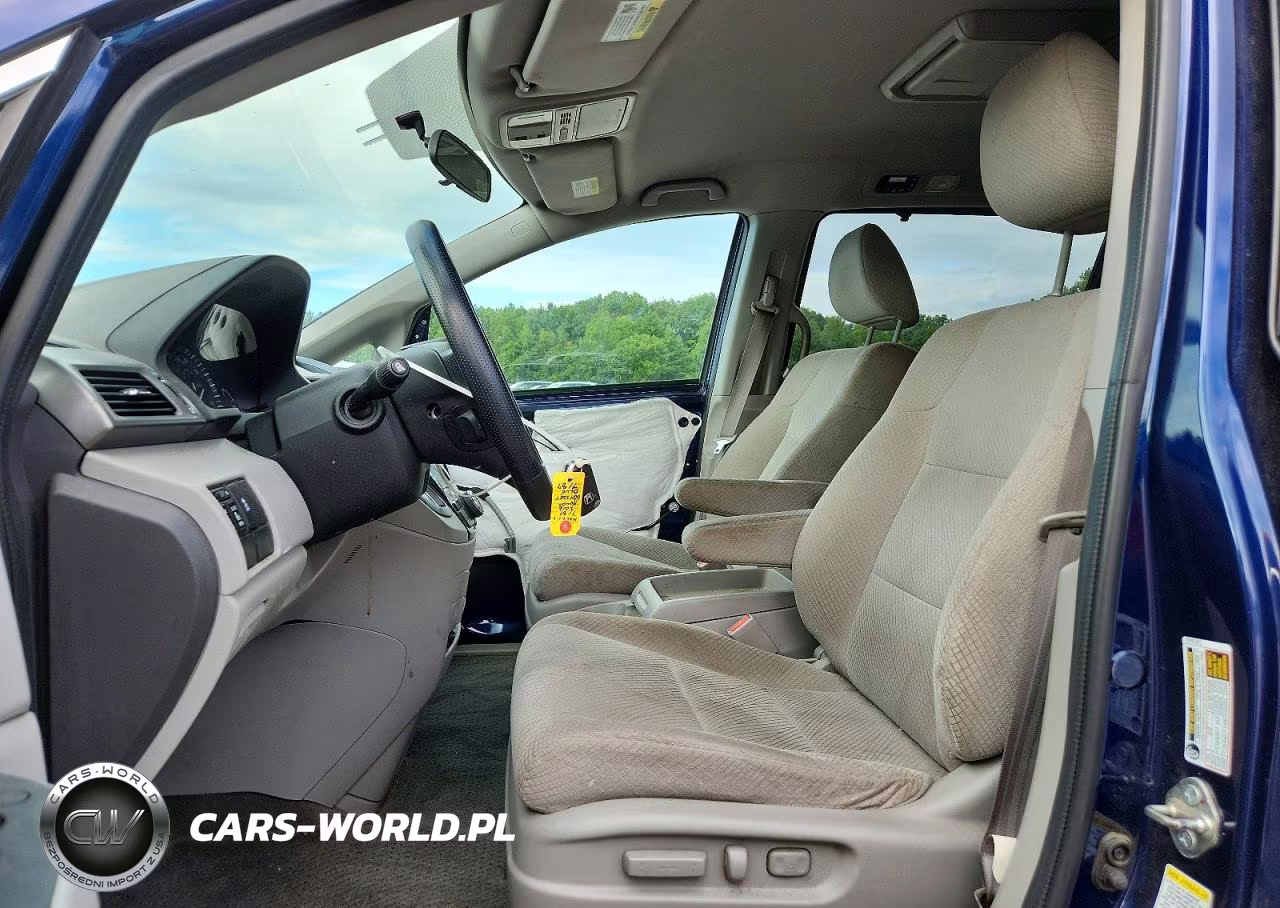 2016 Honda Odyssey Se VIN:5FNRL5H38GB032670 - 7
