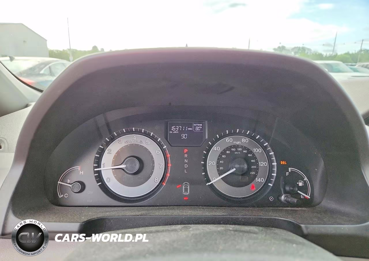 2016 Honda Odyssey Se VIN:5FNRL5H38GB032670 - 9