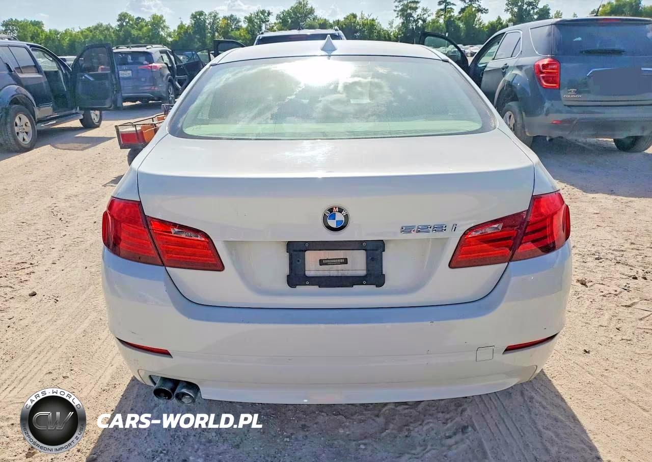 2013 BMW 528 I VIN:WBAXG5C58DDY32034 - 6
