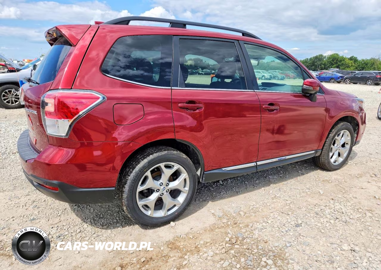 2018 Subaru Forester 2.5I Touring VIN:JF2SJAWC1JH567092 - 3