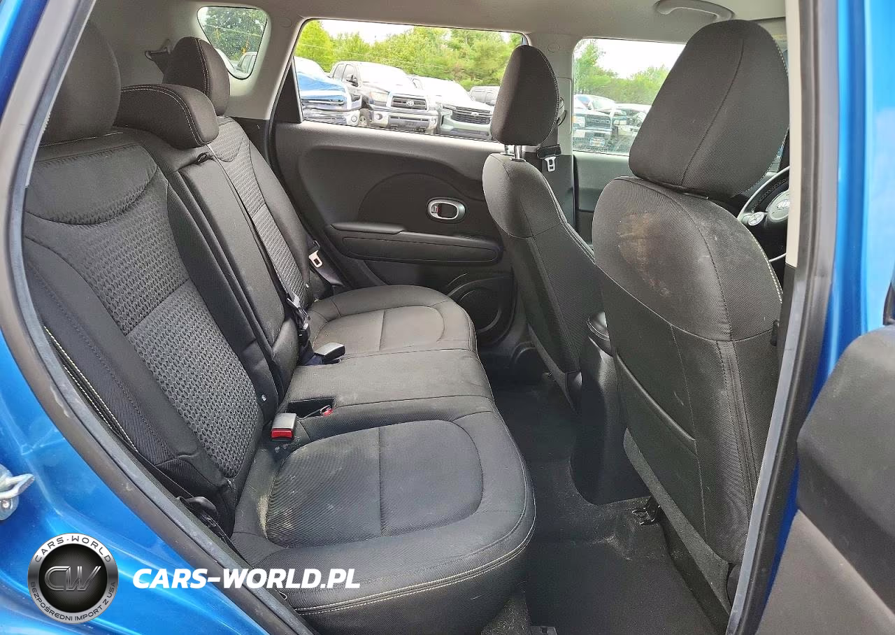 2016 Kia Soul + VIN:KNDJP3A59G7401088 - 10