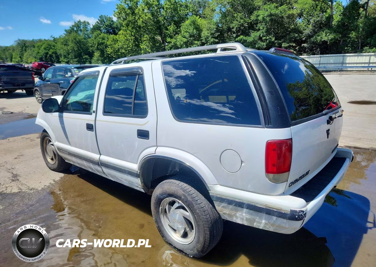 1995 Chevrolet Blazer VIN:1GNDT13W8SK175285 - 2
