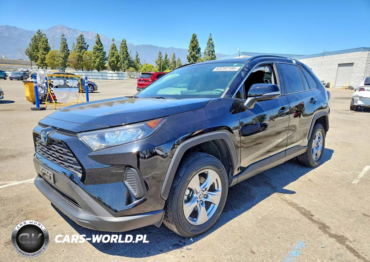 2022 Toyota Rav4 Le – zdjęcie 1 z 12