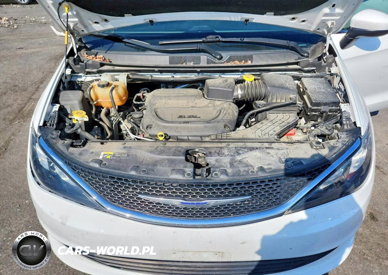 2020 Chrysler Voyager Lxi VIN:2C4RC1DG8LR156972 - 12