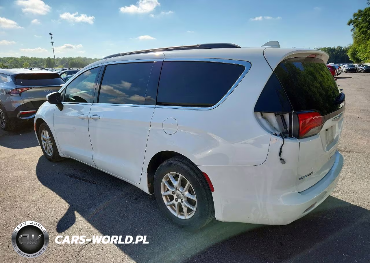 2020 Chrysler Voyager Lxi VIN:2C4RC1DG8LR156972 - 2
