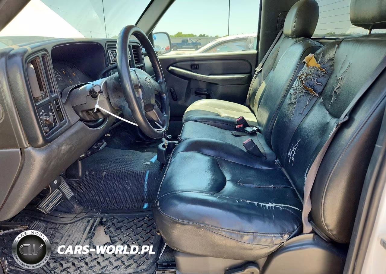 2005 Chevrolet Silverado C1500 VIN:1GCEC14V15Z353939 - 7