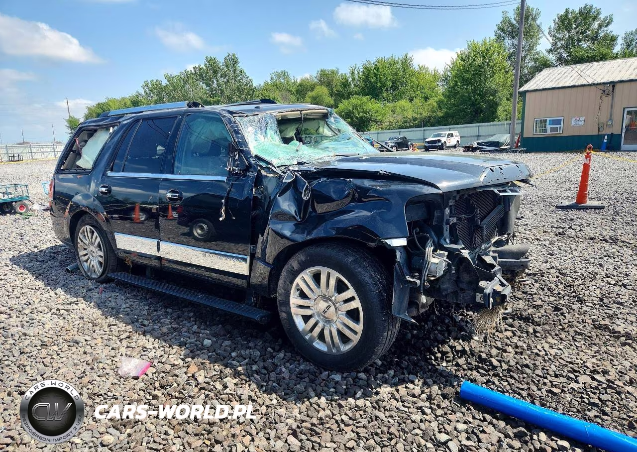 2013 Lincoln Navigator VIN:5LMJJ2J59DEL07630 - 4